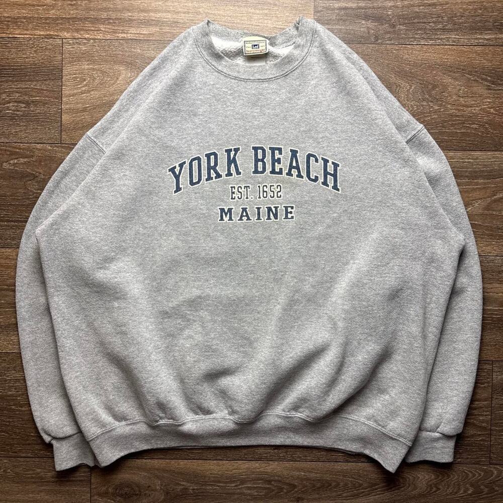 Vintage York Beach Maine Grey Crewneck Sweatshirt